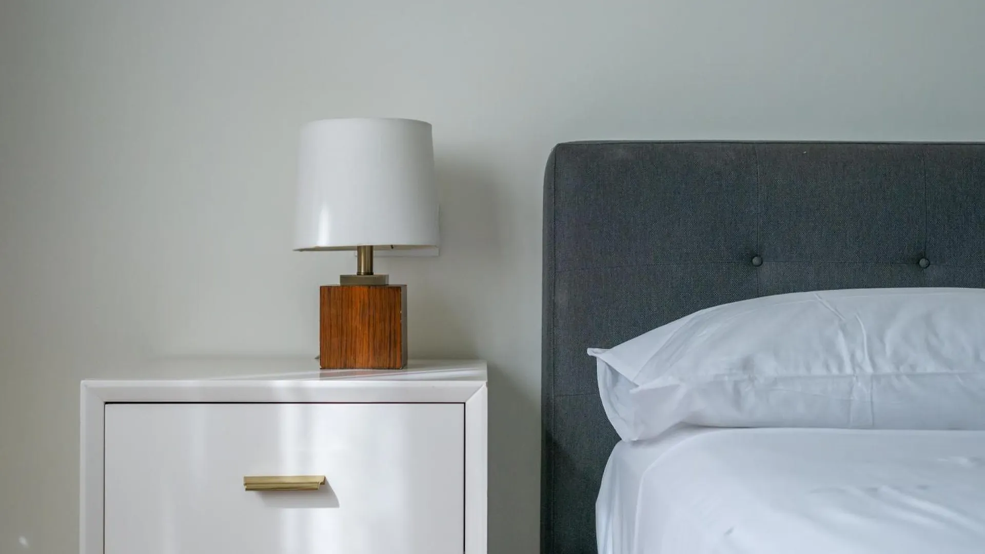 We Home - Santa Sofia House, Duomo Milan Apartment